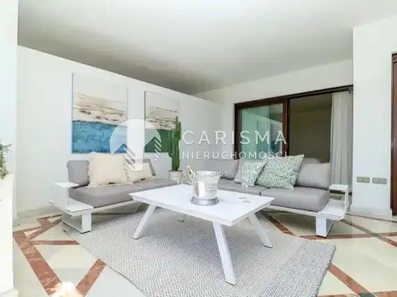 (15) Luksusowy apartament w pierwszej linii brzegowej, Estepona, Costa del Sol