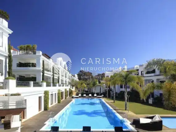 (27) Luksusowy apartament w pierwszej linii brzegowej, Estepona, Costa del Sol