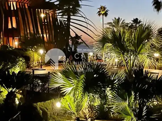 (25) Luksusowy apartament w pierwszej linii brzegowej, New Golden Mile, Costa del Sol