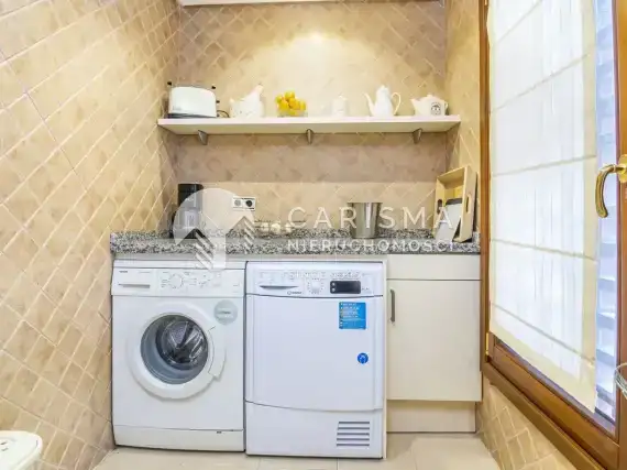 (34) Luksusowy apartament w pierwszej linii brzegowej, New Golden Mile, Costa del Sol.