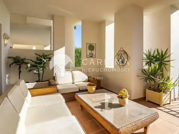 (43) Luksusowy apartament w pierwszej linii brzegowej, New Golden Mile, Costa del Sol.