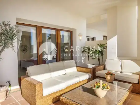 (46) Luksusowy apartament w pierwszej linii brzegowej, New Golden Mile, Costa del Sol.