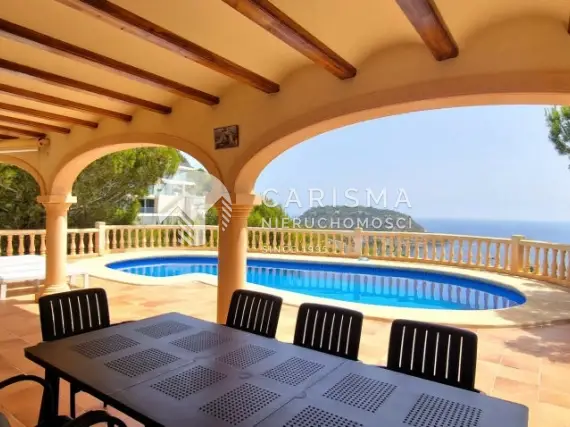 (4) Hiszpańska willa w Javea z niesamowitym, panoramicznym widokiem na morze