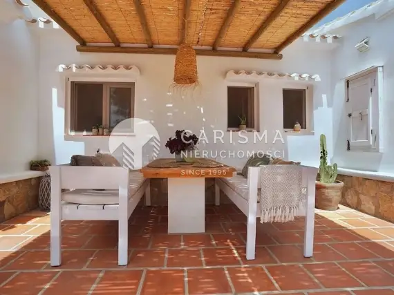 (7) Dom w stylu Ibiza w Moraira, Costa Blanca