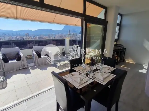 (17) Dwupoziomowy penthouse z widokiem na morze w Benidorm