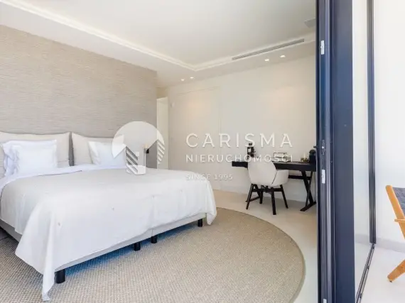 (25) Dom przy plaży w Marbesa, Marbella, Costa del Sol
