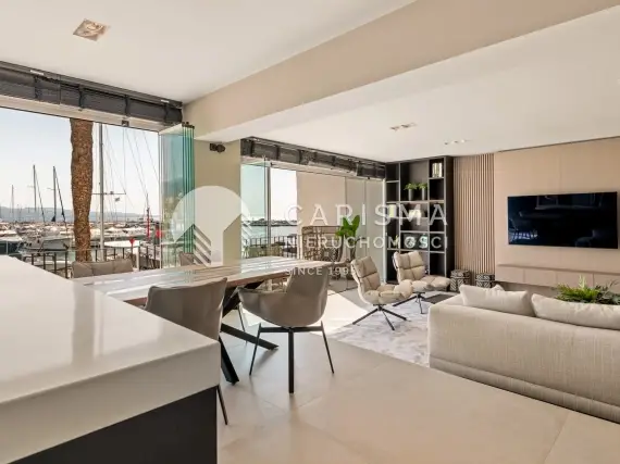 (15) Luksusowy apartament w porcie Puerto Banus, Costa del Sol