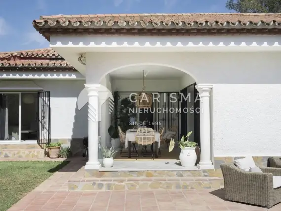 (47) Willa w bardzo dobrej lokalizacji, New Golden Mile, Costa del Sol