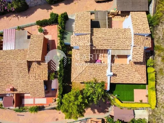 (12) Ładny bliźniak w kompleksie z basenem, Polop, Costa Blanca
