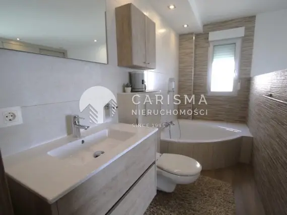(12) Nowoczesny apartament w pierwszej linii brzegowej, Calpe