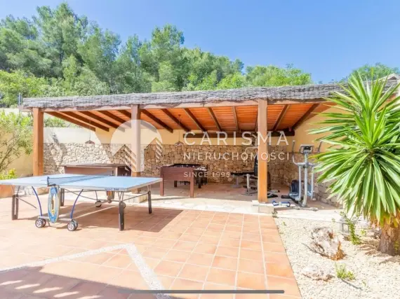 (10) Klasyczna willa w odległości 1 km od plaży, Teulada-Moraira