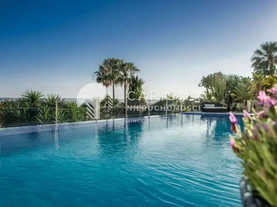 (49) Luksusowa i elegancka willa z fantastycznym widokiem na morze, Elviria, Marbella