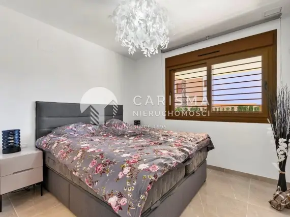 (14) Mieszkanie z 3 sypialniami na parterze w Villamartin
