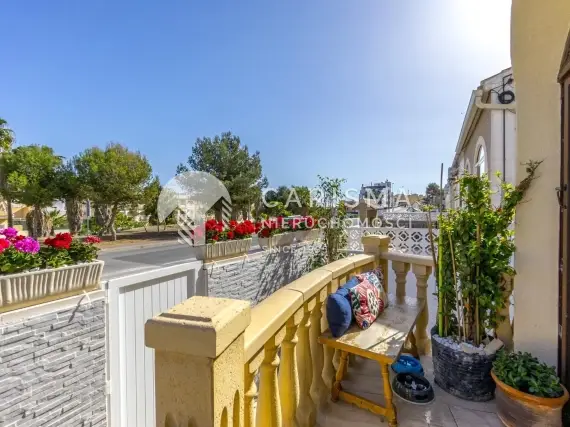(2) Ładny dom gotowy do wprowadzenia, Las Filipinas, Costa Blanca