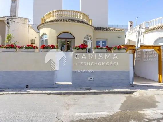 (31) Ładny dom gotowy do wprowadzenia, Las Filipinas, Costa Blanca