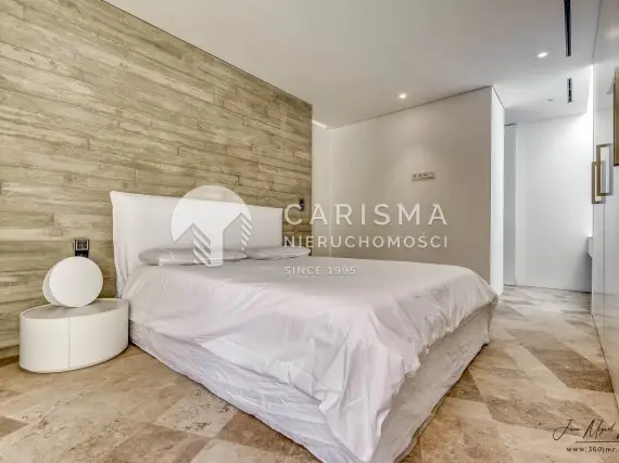 (50) Unikatowa willa w industrialnym stylu, prestiżowa dzielnica, Benissa