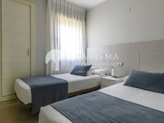 (5) Apartament w Las Colinas Golf and Country Club, Alicante, Costa Blanca