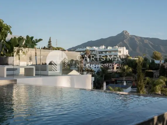 (32) Luksusowa willa z widokiem na morze, Nueva Andalucia, Costa del Sol