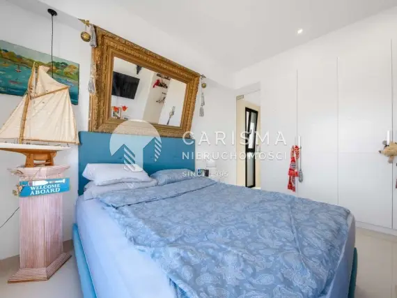 (15) Dom z basenem w Villamartin, Costa Blanca