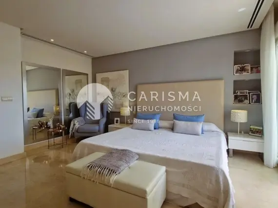 (7) Penthouse z widokiem na morze, Nueva Andalucia, Costa del Sol