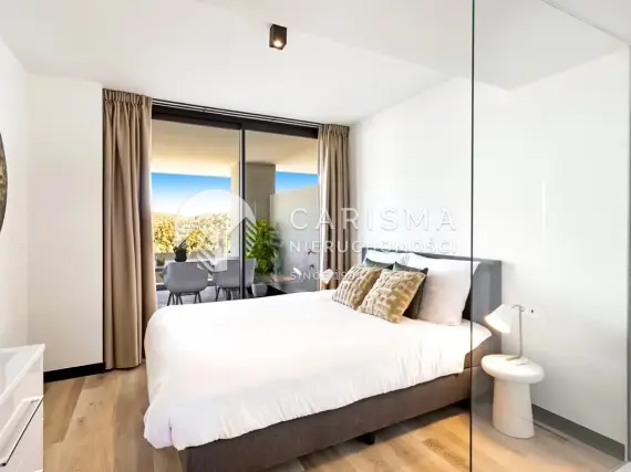 (14) Nowe apartamenty z pięknymi widokami na morze i góry, Mijas