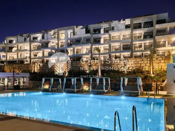 (39) Nowe apartamenty z pięknymi widokami na morze i góry, Mijas