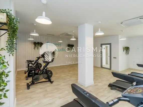 (22) Nowoczesny kompleks apartamentów z pięknymi widokami na morze