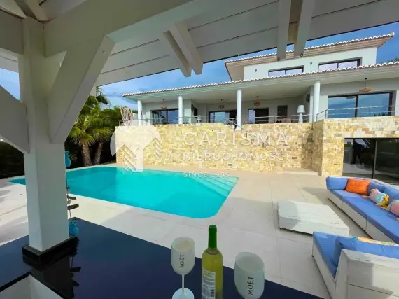 (39) Fantastyczna luksusowa willa z 5 sypialniami i panoramicznym widokiem na morze, Moraira