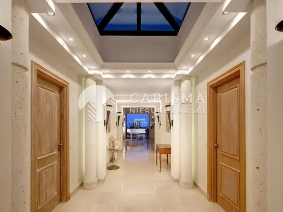 (23) Penthouse w 5-gwiazdkowym hotelu  w pierwszej linii brzegowej