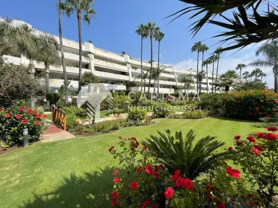 (2) Apartament z panoramicznym widokiem na morze tuż przy plaży, Puerto Banus