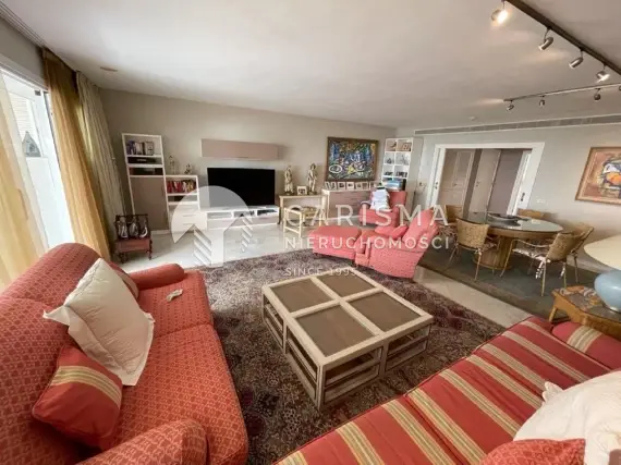 (9) Apartament z panoramicznym widokiem na morze tuż przy plaży, Puerto Banus