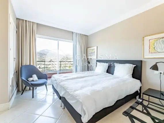 (32) Luksusowy penthouse z widokiem na morze, góry i pola golfowe, Nueva Andalucia