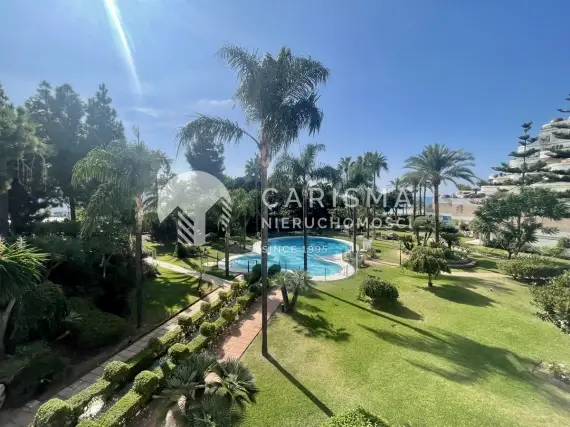 (30) Luksusowy apartament z widokiem na morze w pierwszej linii brzegowej, Puerto Banus