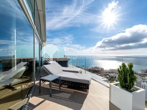 (31) Luksusowy penthouse z przepięknym, panoramicznym widokiem na morze