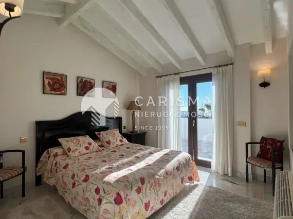 (11) Luksusowy penthouse w otoczeniu natury z widokiem na morze