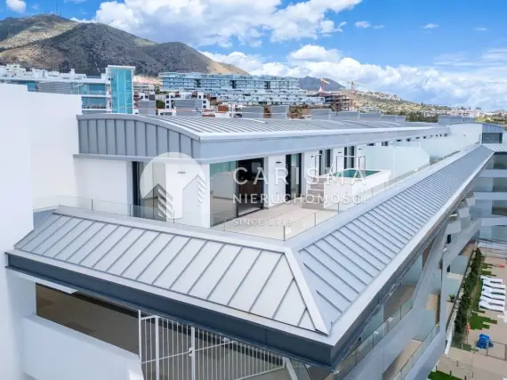 Nowoczesny penthouse blisko plaży z pięknym  panoramicznym widokiem 2