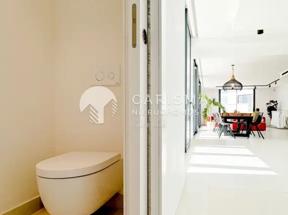 (25) Luksusowy penthouse blisko plaży z panoramicznym widokiem na morze