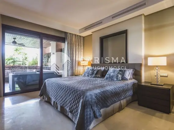 (11) Luksusowy apartament w prestiżowym kompleksie tuż przy plaży