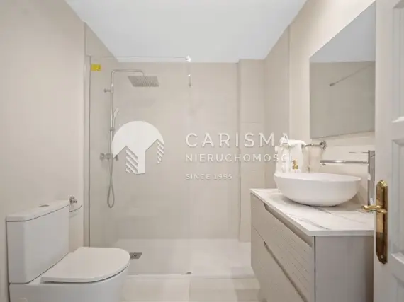 (26) Nowoczesny apartament bezpośrednio przy plaży, Puerto Banus