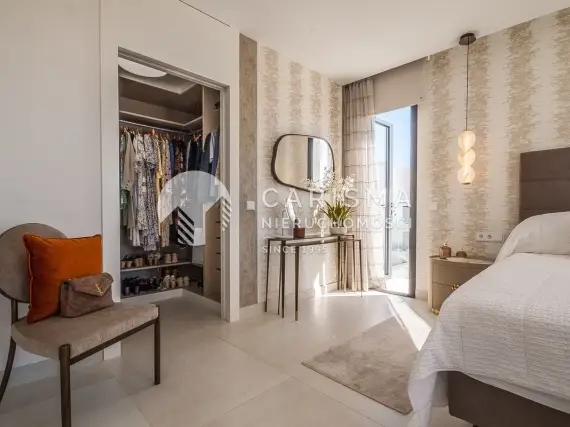 (12) luksusowy penthouse z panoramicznym widokiem na morze i okolicę