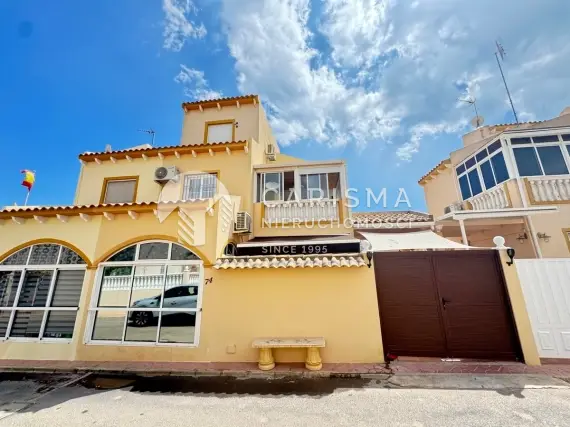 Wyjątkowy dom w Playa Flamenca, Costa Blanca 1