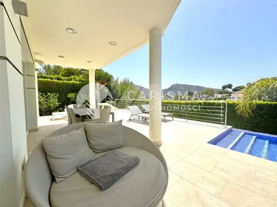 (48) Luksusowa willa na terenie luksusowej dzielnicy El Portet, Moraira
