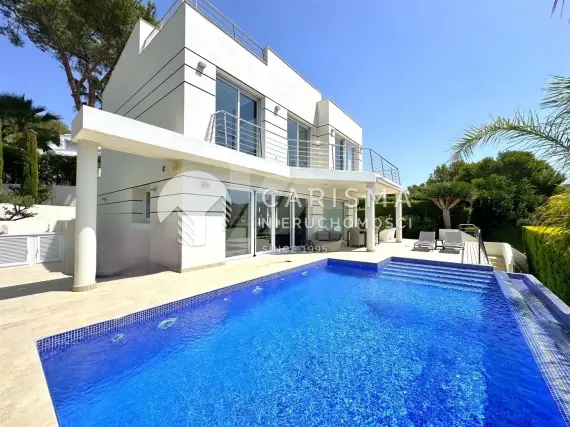 (2) Luksusowa willa na terenie luksusowej dzielnicy El Portet, Moraira