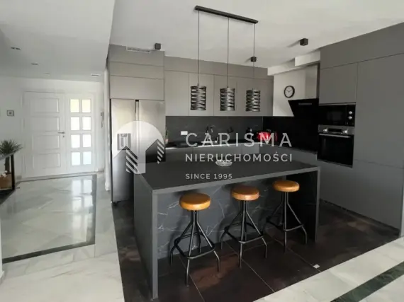 Nowoczesny apartament w prestiżowej dzielnicy Marbelli 2