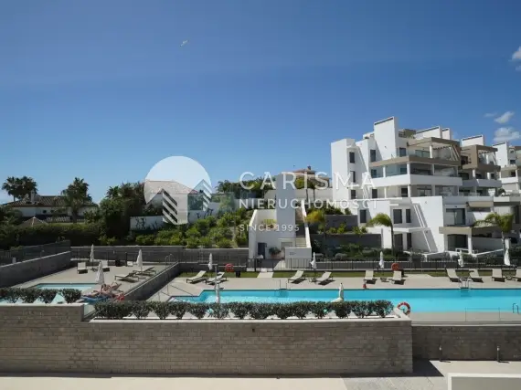 (25) Luksusowy dwupoziomowy penthouse z widokiem na morze