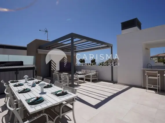 (27) Luksusowy dwupoziomowy penthouse z widokiem na morze