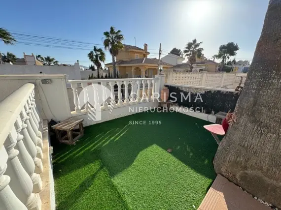 (6) Przestronna willa z basenem w Villamartin, Costa Blanca