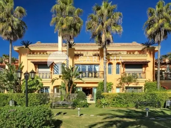 (4) Luksusowy apartament w prestiżowym kompleksie tuż przy plaży