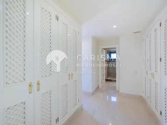 (14) Apartament, Marbella West, Costa del Sol, 206 m<sup>2</sup>