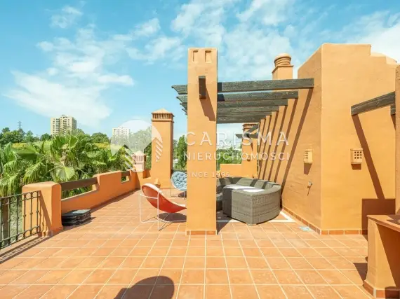 (27) Apartament, Marbella West, Costa del Sol, 206 m<sup>2</sup>